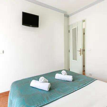 Lazy House Ναζαρέ