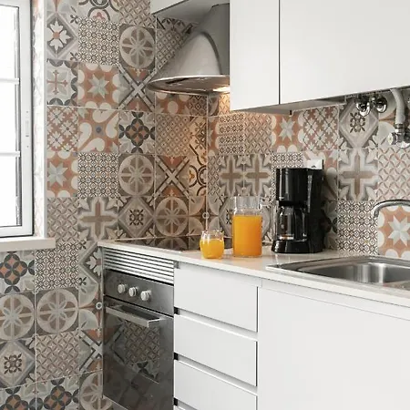 Lazy House Ναζαρέ