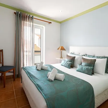 فيلة Lazy House